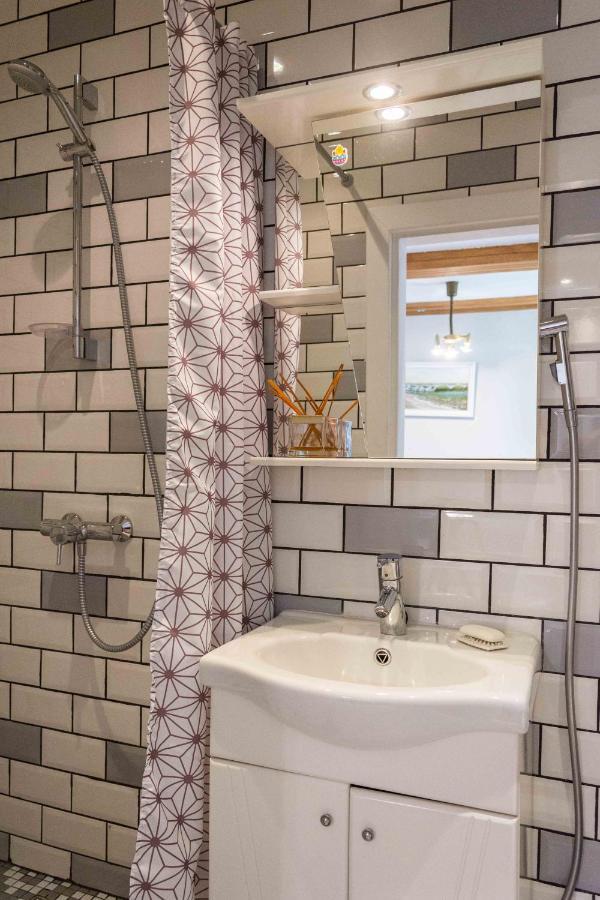 Cozy One Room Apartment With Yard Juodkrantė Εξωτερικό φωτογραφία